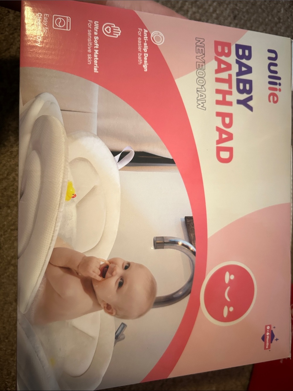 Baby Bath Pad in White - Soft Infant Bath Support